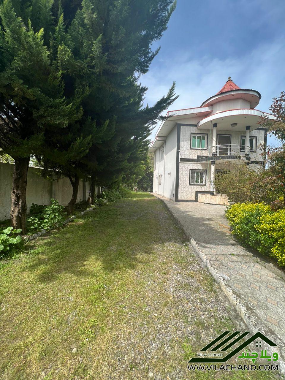🏡 فروش ویلا دوبلکس با محوطه‌سازی و درختان زینتی
